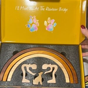 Capti Pets Rainbow Bridge Memorial Box